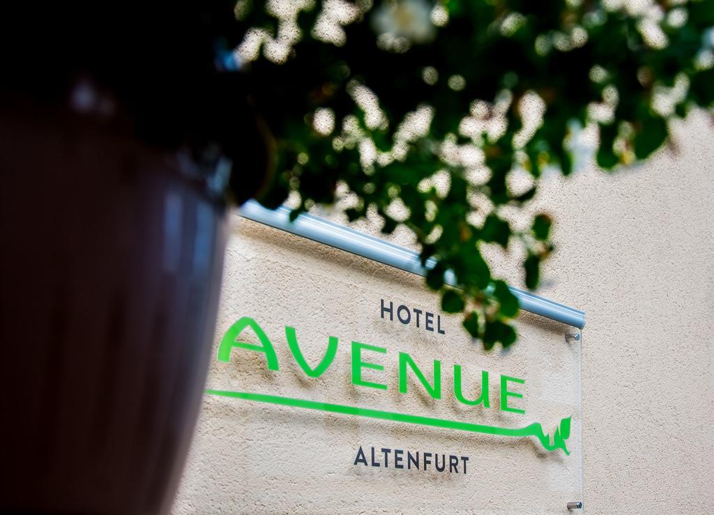 Hotel Avenue Altenfurt Núremberg Exterior foto