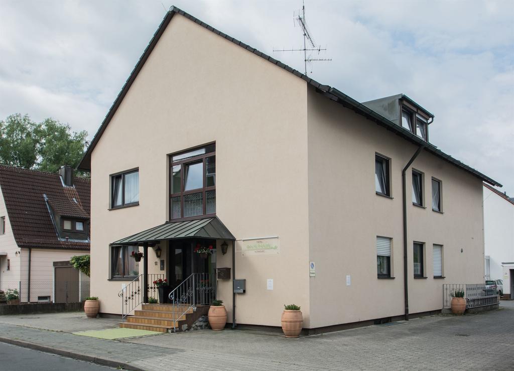 Hotel Avenue Altenfurt Núremberg Exterior foto
